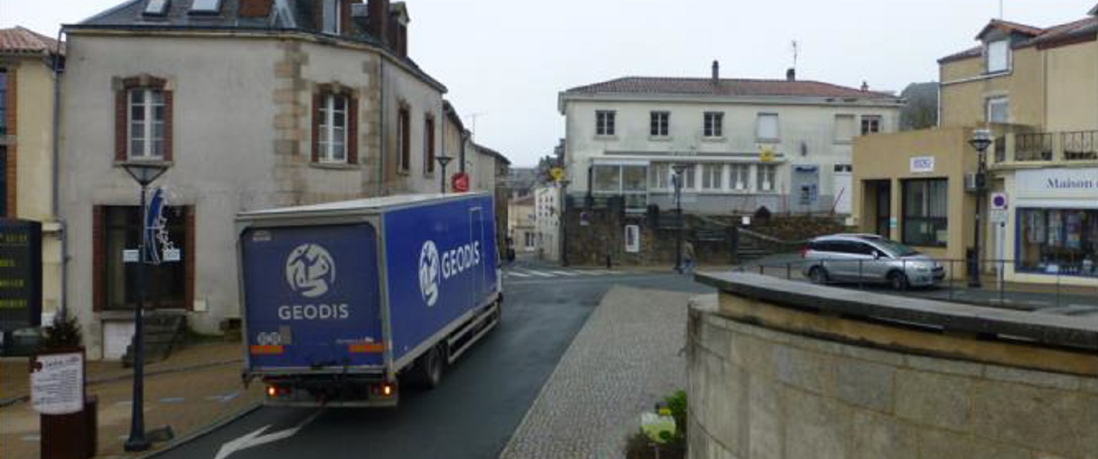 E-commerce et leviers d’action dans les centres-villes et centres-bourgs